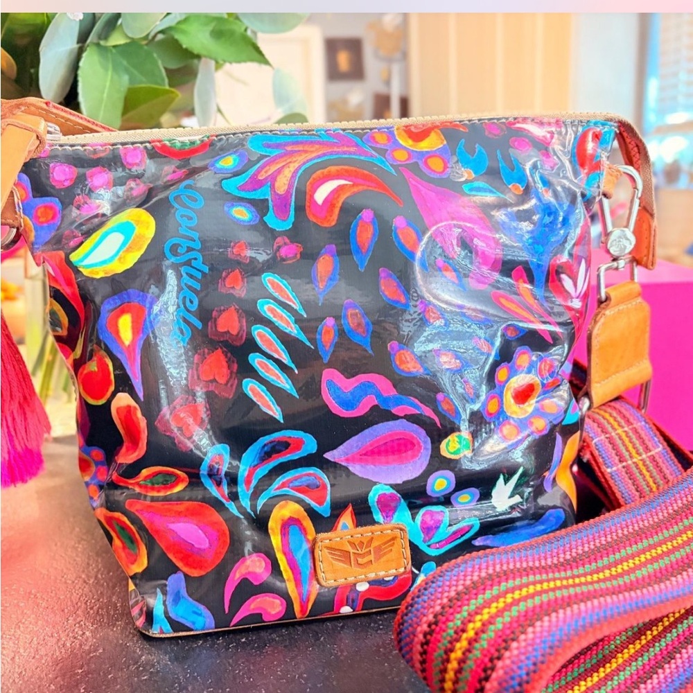D Colorful Crossbody Bag with Pink and Blue Accents. Sophie wedge